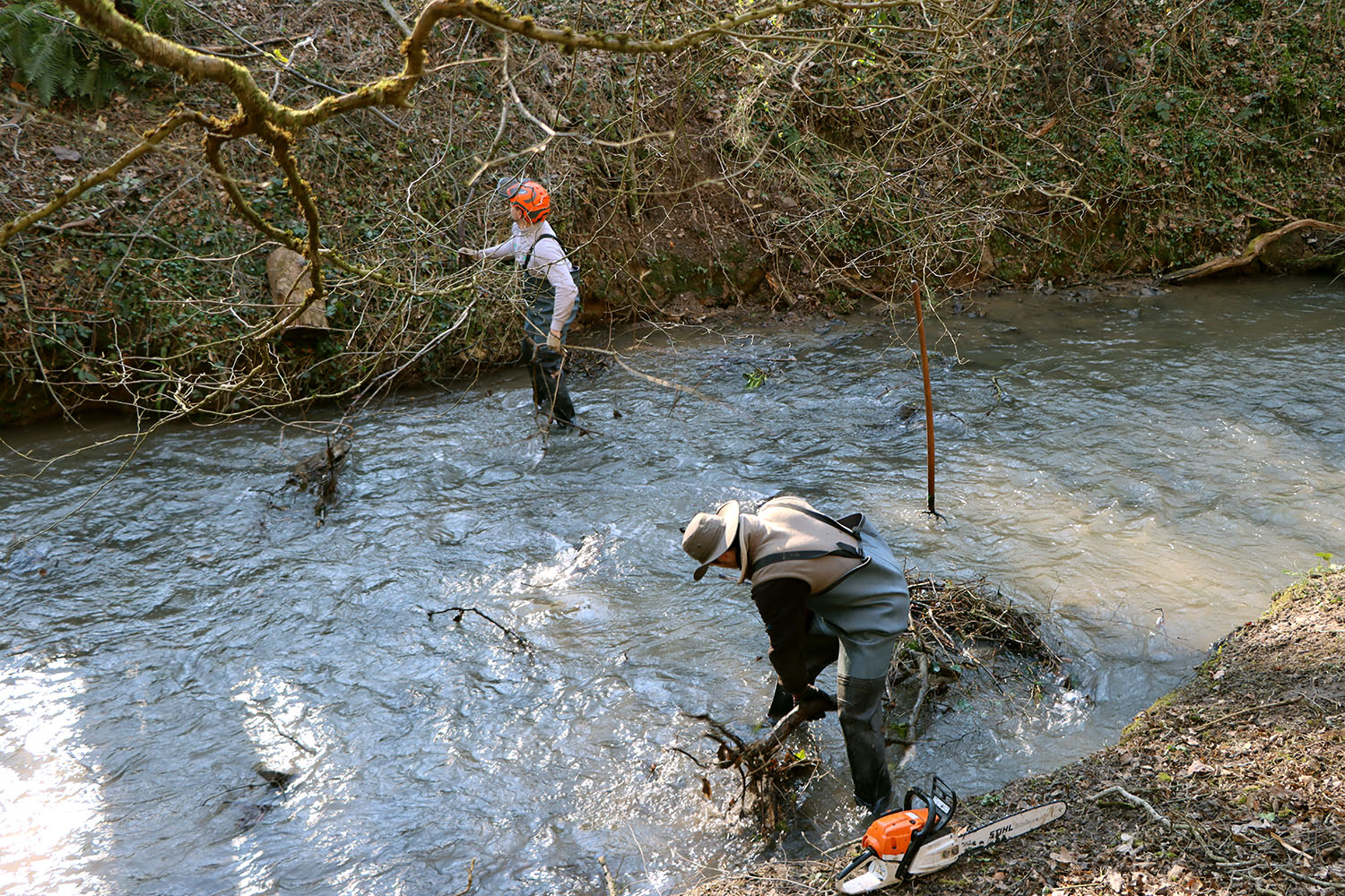 Intervention dans le cours d'eau