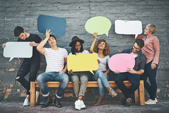 Groupe de gens - Discussion