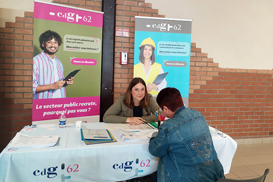 Emilie Barlet,  référente collectivités - bourse de l'emploi